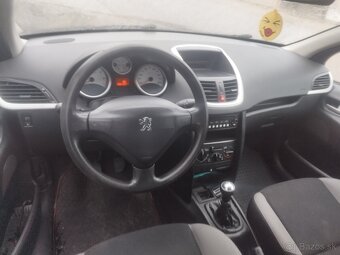 Peugeot 207 benzín 1.4 70kw - 4