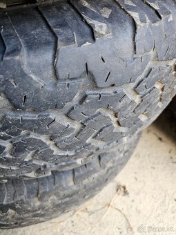 BfGoodrich All terrain 235 / 85 R16 - 4