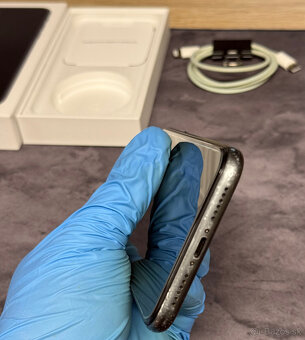 Apple iPhone 11 64 GB Black / nová batéria - 4