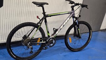 CTM TERRANO 3.0 - 4