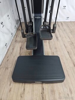 Eliptický trenažér Technogym vario artis 3.0 - 4