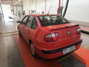 Seat Cordoba 1.4 - 4