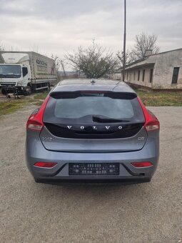 Volvo V40 D2 Kinetic, MOTOR OK, 108TKM, NOVE V SR - 4