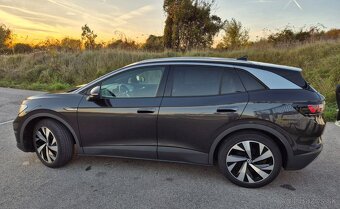 VW ID.4, 2021, 150kw, 44700km,WEBASTO,ťažné,čelné vyhrievané - 4