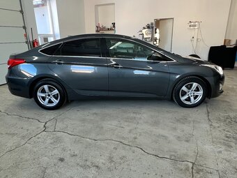 Hyundai i40 1.7 CRDi STYLE WEBASTO TOP VÝBAVA AUTOMAT - 4