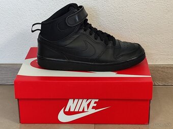 Predám tenisky NIKE Junior Court Borough - 4