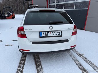 Škoda Rapid spaceBack 1.2Tsi 53 000km - 4