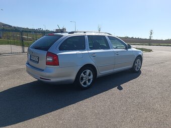 Škoda octavia 2 2.0tdi dsg - 4