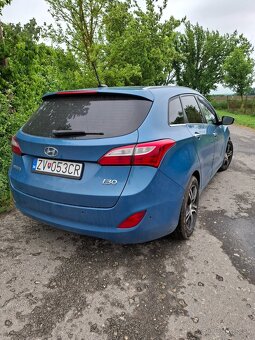 Hyundai i30 1.6i CRDI 94kw r.2013 - 4