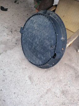 Poklop, liatinový polop, dekel, - 4