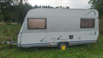 KARAVAN Defleffs Rondo nosič kol, předstan, spaní 4/5 - 4