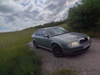 Škoda oktavia 1.4 - 4