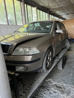 Rozpredam škoda octavia 2 1.9tdi 77kw - 4