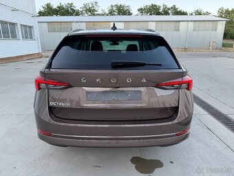 Skoda Octavia Combi 2.0 TDI Style - 4