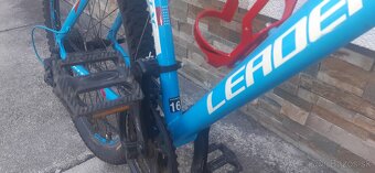 Leader fox - 4