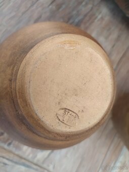 Hlinené dzbany - 4