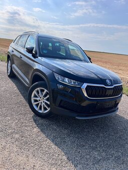 ŠKODA KODIAQ TOUR MODEL 2022 4x4 - 4
