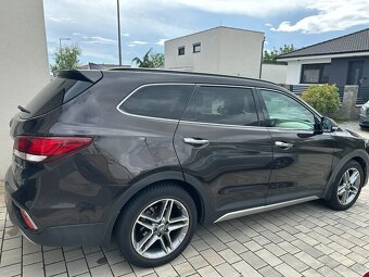 Hyundai Santa Fe Grand Santa Fe 2.2 CRDi VGT 4x4 Premium - 4