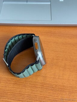 Apple Watch Ultra 49mm Titanium - 4