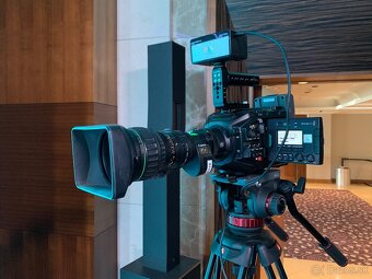 Blackmagic Ursa Broadcast 4K - 4