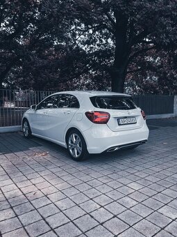 MERCEDES-BENZ A160 SPORT PREMIUM - 4