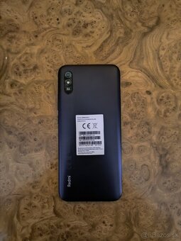 Predám mobil Xiaomi Redmi 9AT - 4