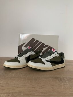 NOVÉ Jordan 1 Retro Low OG SP Travis Scott Medium Olive avai - 4