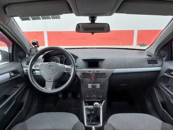 Opel Astra H Combi LPG - 4