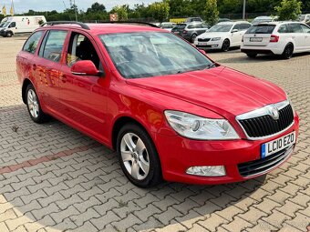 Predam Škodu Octaviu r.v.2011 1.6TDI elegance - 4