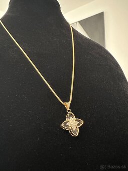 Zlata retiazka s priveskom Van Cleef & Arpels - 4