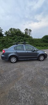 Suzuki SX4 sedan - 4