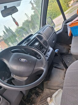 Ford Transit - 4