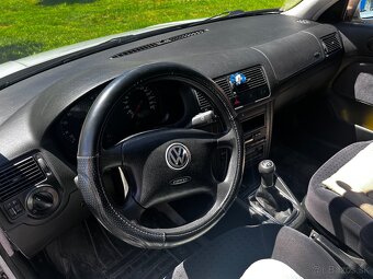 Golf 4 - 4