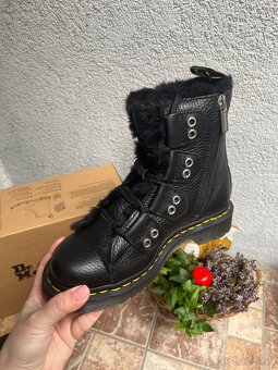 Nové Dr.Martens kožené členkové čižmy - 4