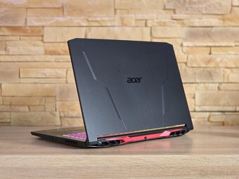 Acer Nitro 17" QHD/ i7 / RTX 3070 8GB/ 16GB DDR4/ 1TB SSD - 4