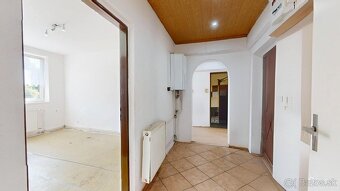 2izbový byt s garážou Červenica - 4