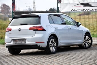 Volkswagen e-Golf 35,8_kWh SOH_90,1_% KAMERA_VIRTUAL_VYHREVY - 4