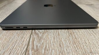 MacBook Air M3 13,6” 8GB/256GB (2024) - 4