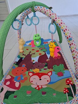 Kolotoč a dve hrazdicky - 4