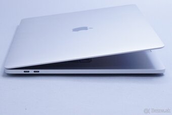 ZÁRUKA/Macbook Pro 16" TB CTO/I9 2.4GHZ/32GB RAM/512GB SSD/ - 4