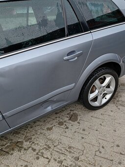 PREDÁM OPEL ASTRA-H /WAGON - 4