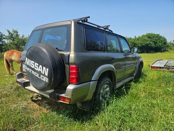 Predám Nissan Patrol y61 - 4