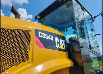 Caterpillar CS64B - 4