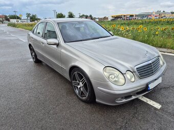 Predám Mercedes Benz W211 E220 CDI 90kw A/T R.v.2006 - 4