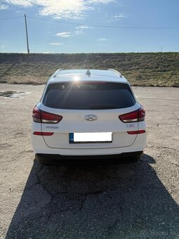 Hyundai i30 CW 1.6 CRDI M6 2020, Výhrev, Kamera, Odpočet DPH - 4