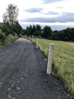 Predám stavebný pozemok v obci Uloža - 4