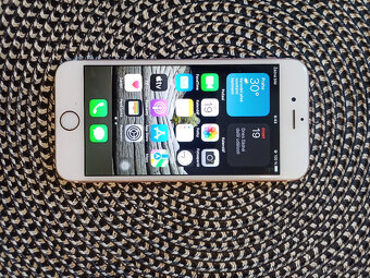 Apple iPhone 6s 16GB - 4