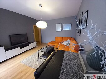 Rezervované: 3 izbový byt s balkónom Trnava- Nerudova - 4