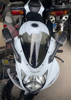 Suzuki Gsxr 600 2015 model 2011-2020 na náhradní díly - 4