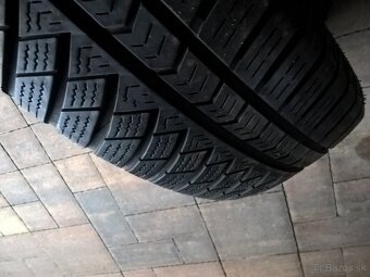 2 ks ZIMNÉ 175/65 R15 88H SAILUN 3020 cca 6-7 mm LEN 20€/kus - 4